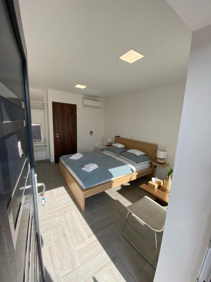 Sulyom Panzio Appartement Tiszafüred Buitenkant foto