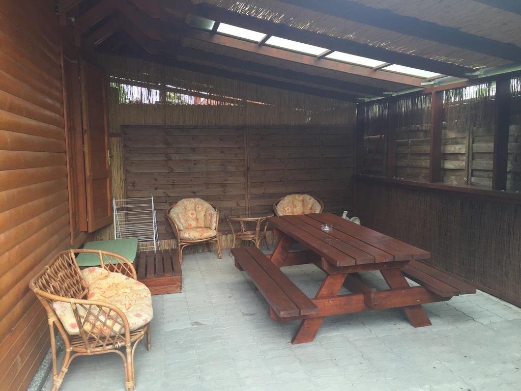 Sulyom Panzio Appartement Tiszafüred Buitenkant foto